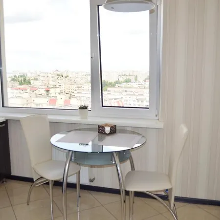 公寓 на марсельській, увага! завжди є Wifi, вода, ліфт 敖德萨